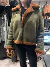 Load image into Gallery viewer, Shearling Pilot Jacket
