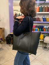 Load image into Gallery viewer, THE MEG Tote Bag
