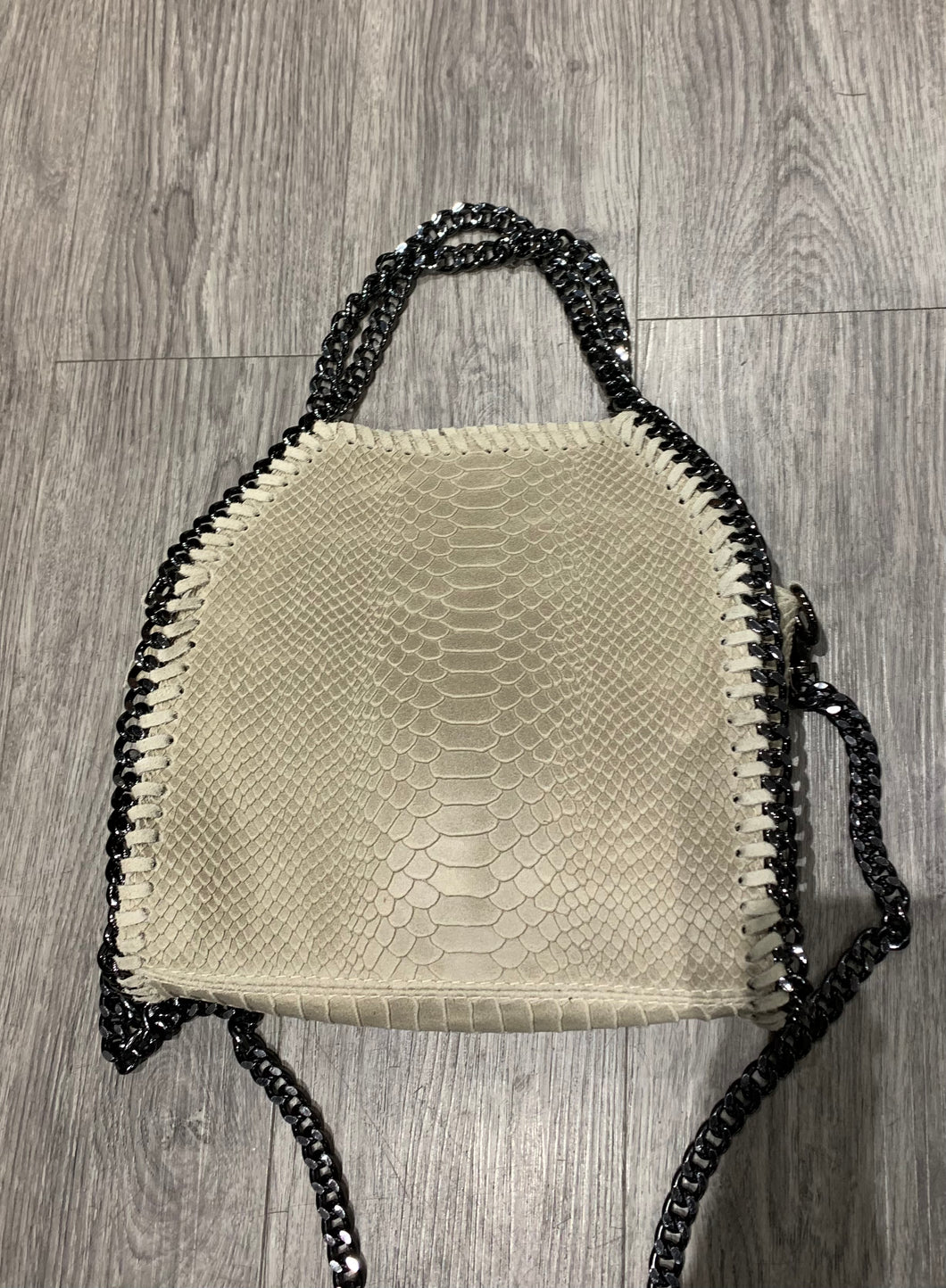 STAR Medium Leather Bag